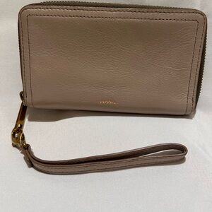 Fossil grey zippered wallet